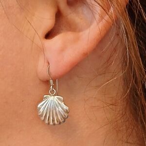 925 Sterling Silver, Seashell Earrings. Lightweight,  hanging, realistic design.